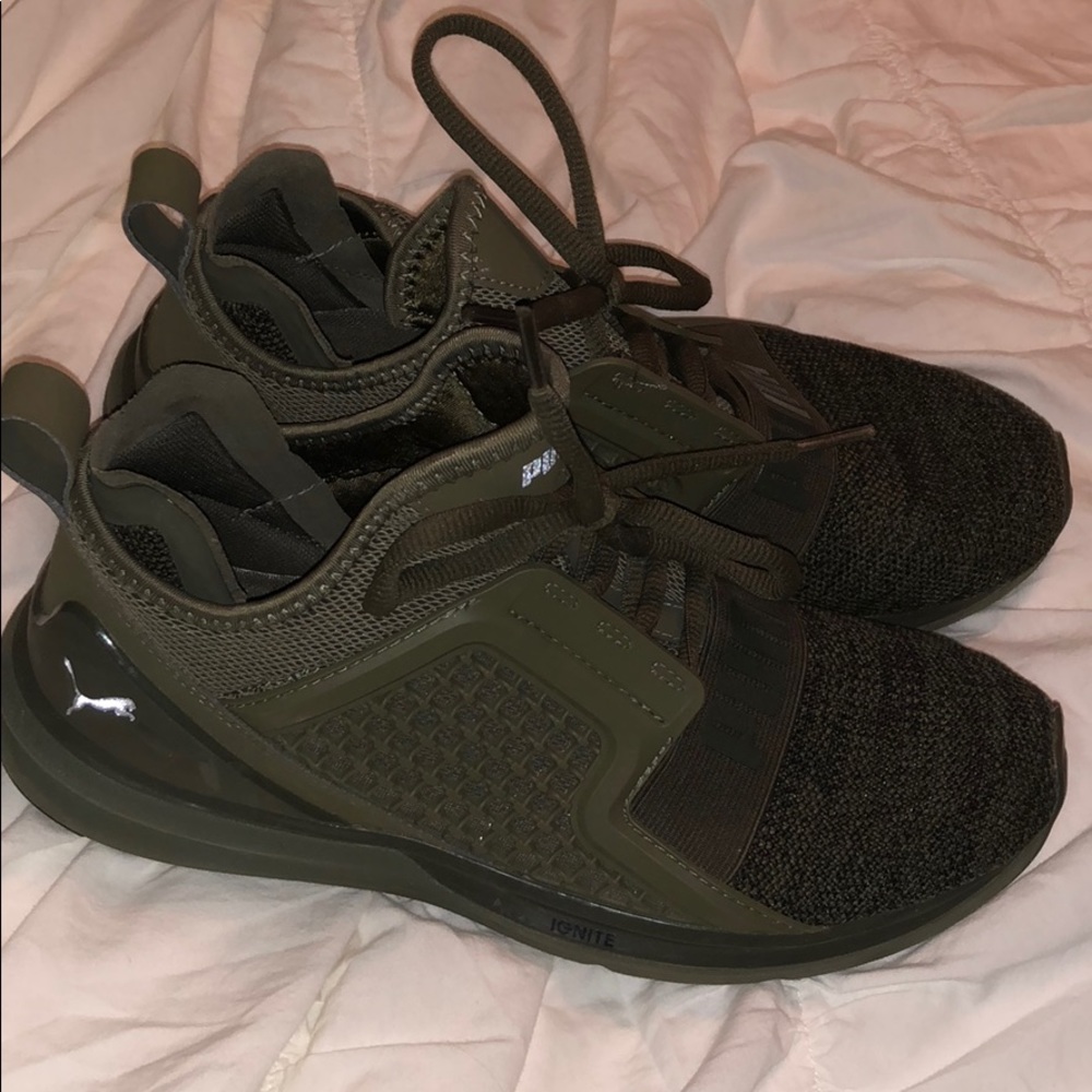 Puma Ignite Sneakers